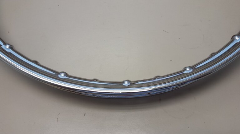 Moped rim / 17 Inch (1.2X17 / 30X433) / 36GTS / Italcerchio / UNI / Chromed /