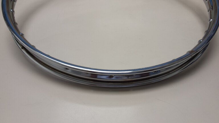 Moped rim / 22 Inch (1.5X22 / 38X559 / 26x2.00) / 36GTS / Italcerchio / UNI / Chromed /