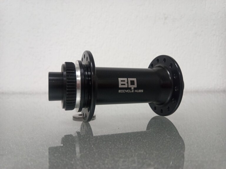 Vorderradnabe / 110 MM / Steckachse Ø 15 MM / Disc (Centerlock) / 32GTS / BQ / BQ-FH30516 / Schwarz / MTB