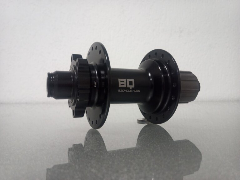 Rear hub / 148 MM / Thru axle Ø 12 MM / Disc (6 bolts) / 36GTS / BQ / BQ-RH30010 / HG Body 35 MM / Black / E-Bike