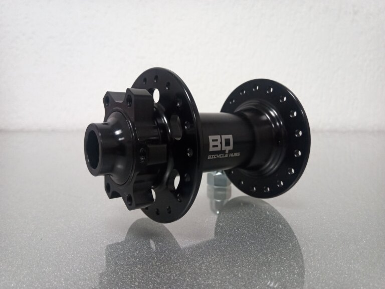 Front hub / 110 MM / Thru axle Ø 15 MM / Disc (6 bolts) / 36GTS / BQ / BQ-FH30503 / Black / E-Bike