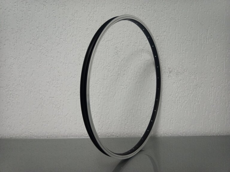 Rim / 507X20C / 28GTS / Single-walled / No eyelets / Dahon / Others / Black / Brake surface