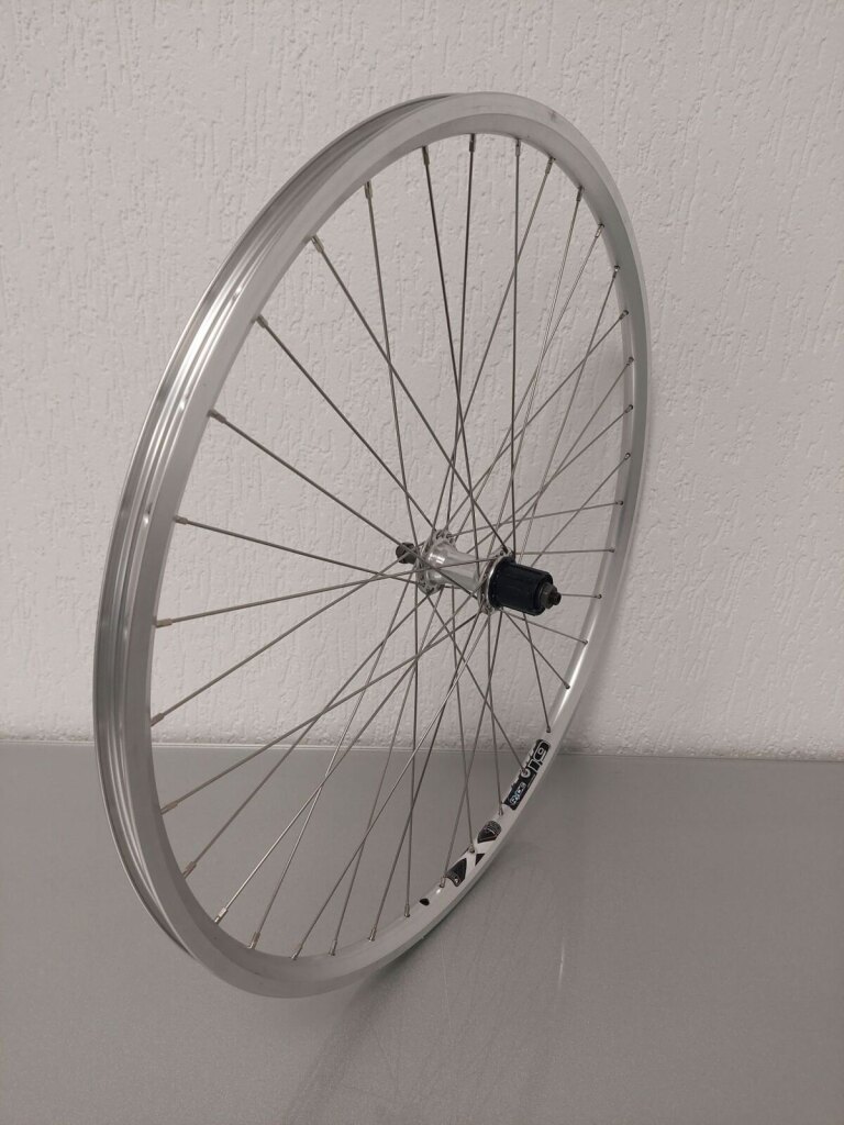 Rear wheel / 622X19C / Rigida - Ryde / Star XS19 / Silver / Kun Teng / Others / HG Body 31 MM / 135 MM / Rim brake / City