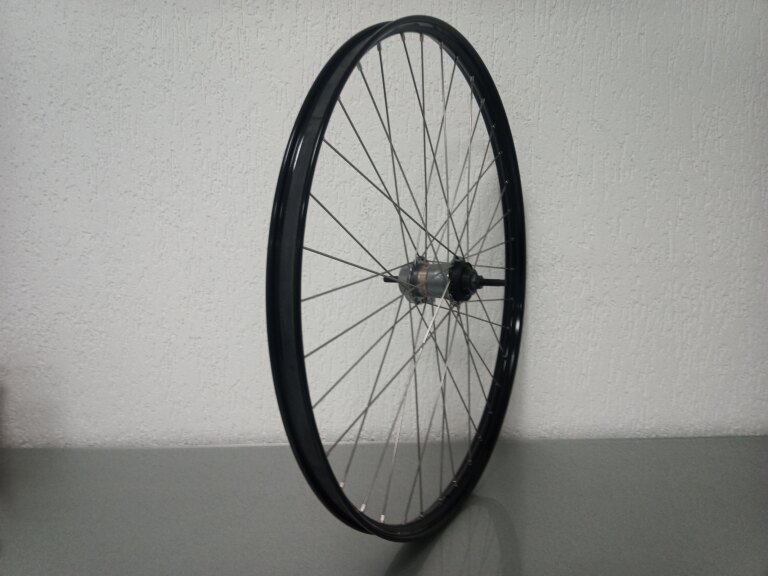 Hinterrad / 635X25C / Rigida - Ryde / V38 / Schwarz / Shimano / Nexus Inter 3 SG-3C41 / 3S / 120 - 130 MM / Rücktrittbremse / City