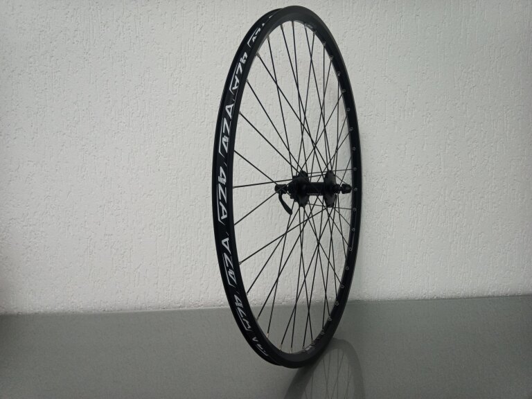 Vorderrad / 622X19C / Rigida - Ryde / ZAC 2000 / Schwarz / Shimano / HB-M475 Deore /  / 100 MM / Disc (6 Schrauben) / Tour