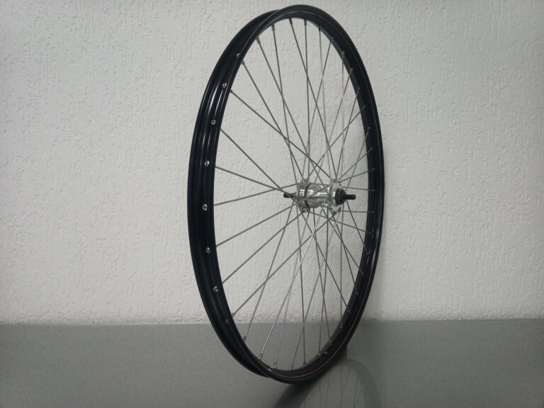 Voorwiel / 590X25C / Rigida - Ryde / V38 / Zwart / Shimano / HB-IM40 Nexus /  / 100 MM / Rollerbrake / City