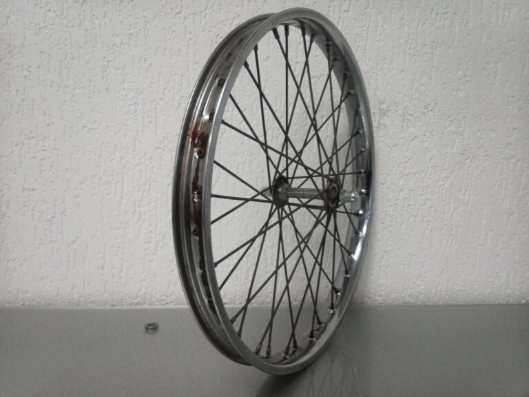 GEBRUIKT Voorwiel 406 / S.I.C. - BMX 20x2.125