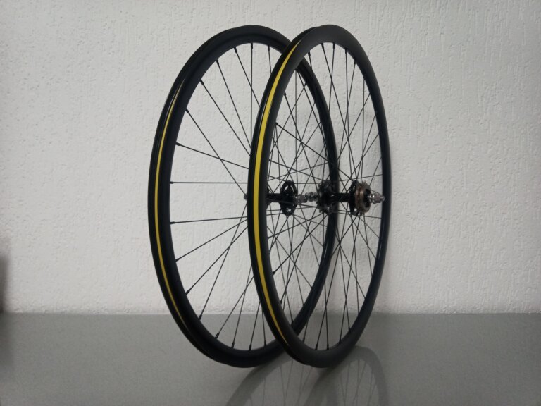 Paire de roues / 622X16C / Rigida - Ryde / DP16 Disc / Noir / Santafixie / Autres / 1S / 120 MM / Sans frein / Fixy - Singlespeed