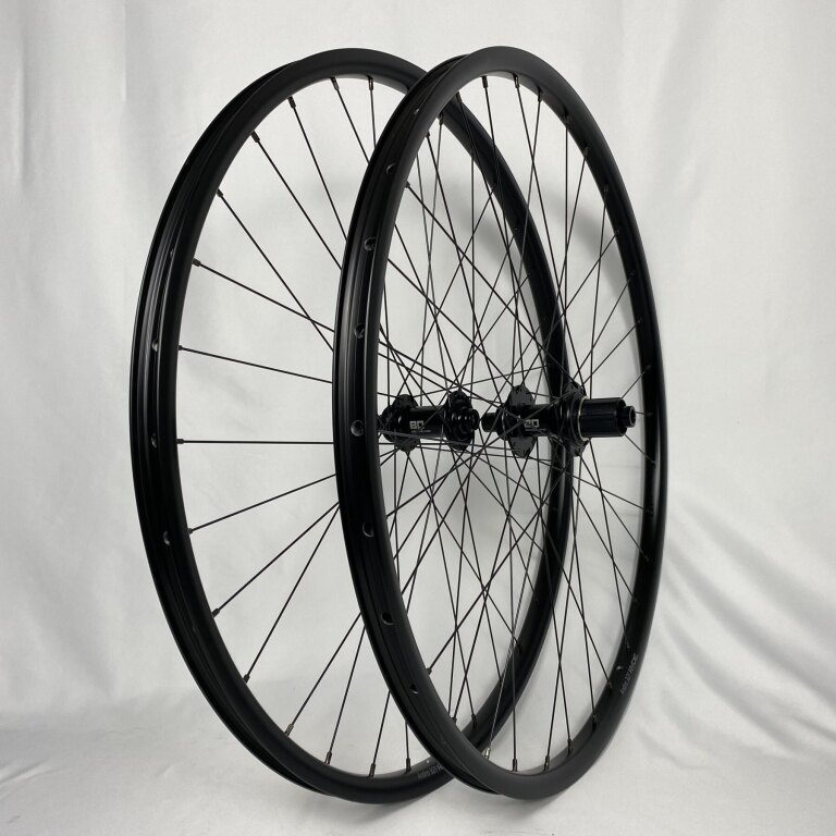 Radsatz / 622X21C / Rigida - Ryde / Andra 321 / Schwarz / BQ / BQ-RH30016 / HG Body 36,85 MM / 142 MM / Scheibe (Centerlock) / Race / Gravel