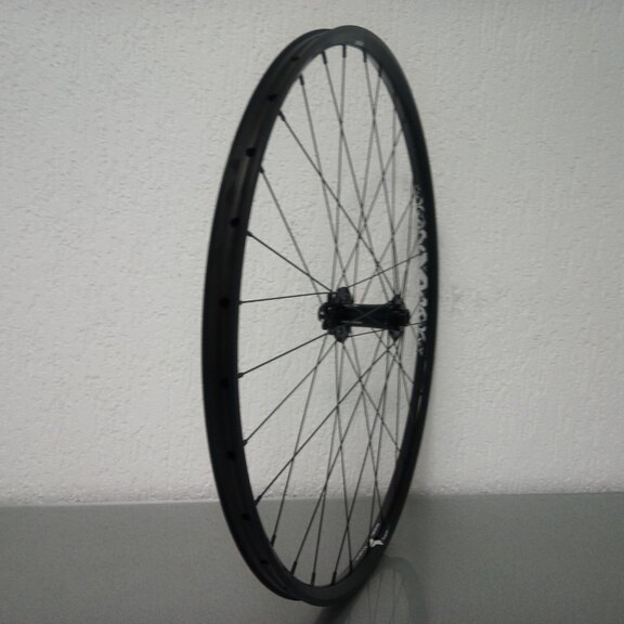 Vorderrad / 622X25C / Rigida - Ryde / Trace 25mm / Schwarz / Novatec / D791SB-B15 /  / 110 MM / Disc (6 Schrauben) / MTB 