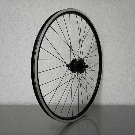 Front wheel / 622X19C / Rigida - Ryde / Andra 10 / Black / Shimano / DH-3D37-QR 6V-3W Dynamo /  / 100 MM / Disc (Centerlock) / Tour 