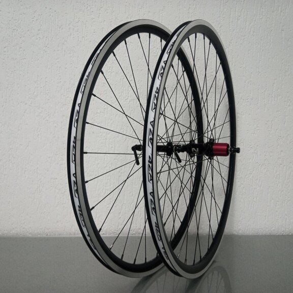 Wheelset / 622X16C / Rigida - Ryde / DP16 / Black / Novatec / F482SB/AA-11S / HG Body 36,85 MM / 130 MM / Rim brake / Race 