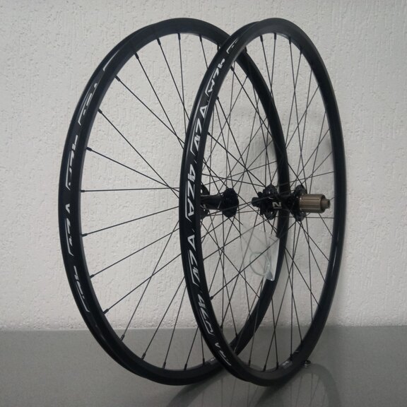 Wielset / 622X21C / Rigida - Ryde / ZAC 421 / Zwart / Novatec / D462SB-A5A-B12 / HG Body 36,85 MM / 148 MM / Disc (6 bout) / MTB 