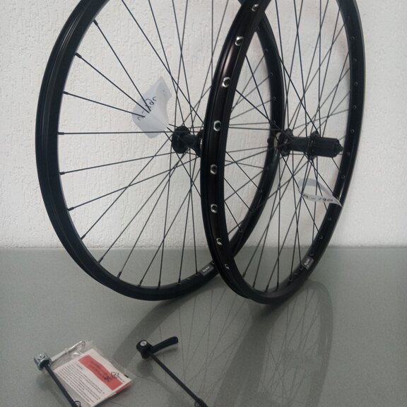 Paire de roues / 584X25C / Rigida - Ryde / Big Bull / Noir / Shimano / FH-M6000 Deore & HB-RM65 / HG Body 35 MM / 135 MM / Disc (Centerlock) / VTT 