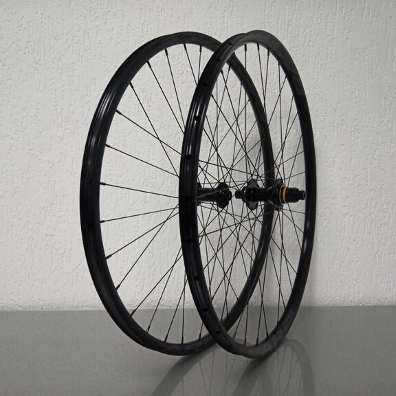 Wheelset / 622X25C / Race Face / AR Offset 25 / Black / BQ / BQ-RH30019 / SRAM XD(R) 11S/12S / 148 MM / Disc (Centerlock) / MTB 