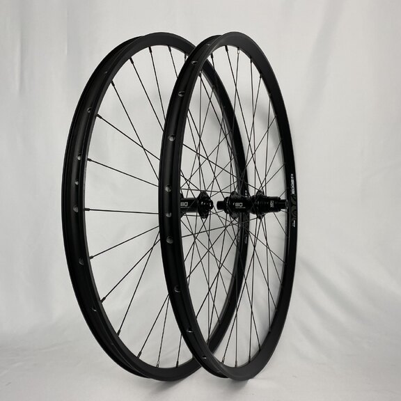 Laufradsatz / 622X26C / Rigida - Ryde / Edge M 26 os / Schwarz / BQ / BQ-RH30028 / SRAM XD(R) 11S/12S / 142 MM / Scheibe (Centerlock) / Gravel 