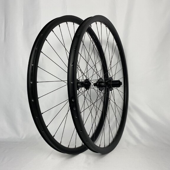 Paire de roues / 622X25C / Rigida - Ryde / DP25 / Noir / BQ / BQ-RH30016 / Corps HG 36,85 MM / 142 MM / Disque (Centerlock) / Gravel 