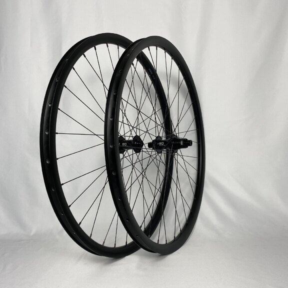 Laufradsatz / 622X25C / Rigida - Ryde / DP25 / Schwarz / BQ / BQ-RH30029 / SRAM XD(R) 11S/12S / 142 MM / Scheibe (Centerlock) / Gravel 