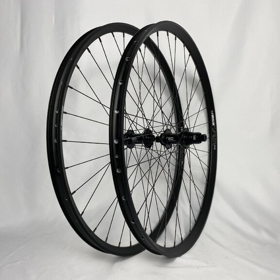 Laufradsatz / 584X26C / Rigida - Ryde / Edge M 26 os / Schwarz / BQ / BQ-RH30029 / SRAM XD(R) 11S/12S / 142 MM / Scheibe (Centerlock) / Gravel 