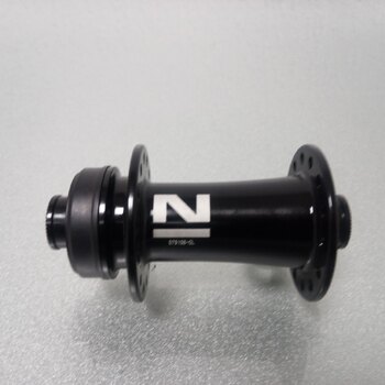 Front hub / 100 MM / Thru axle Ø 12 MM / Disc (Centerlock) / 28GTS / Novatec / D791SB-CL/A-12 / Black / Race