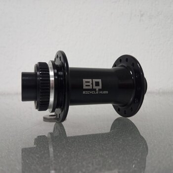 Vorderradnabe / 100 MM / Steckachse Ø 15 MM / Disc (Centerlock) / 28GTS / BQ / BQ-FH30512 / Schwarz / MTB