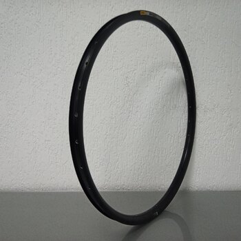 Rim / 584X27TSS / 32GTS / Double-walled / No eyelets / Mavic / EN 427 / Black / Disc