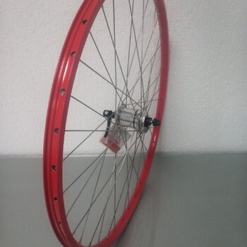 Roue avant / 622X19C / Rigida - Ryde / ZAC Pro / Rouge / Shimano / DH-1N70 6V-1.5W Dynamo / / 100 MM / Frein sur jante / City