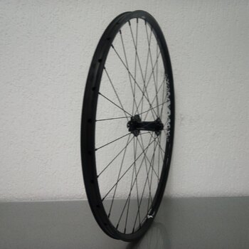 Vorderrad / 622X25C / Rigida - Ryde / Trace 25mm / Schwarz / Novatec / D791SB-B15 /  / 110 MM / Disc (6 Schrauben) / MTB