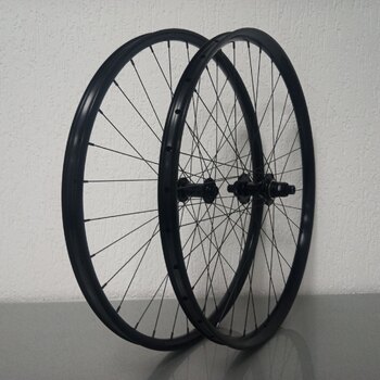 Laufradsatz / 622X30C / Race Face / AR Offset 30 / Schwarz / BQ / BQ-RH30019 / SRAM XD(R) 11S/12S / 148 MM / Disc (Centerlock) / MTB