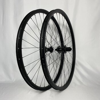 Laufradsatz / 622X25C / Rigida - Ryde / DP25 / Schwarz / BQ / BQ-RH30016 / HG Body 36,85 MM / 142 MM / Scheibe (Centerlock) / Gravel